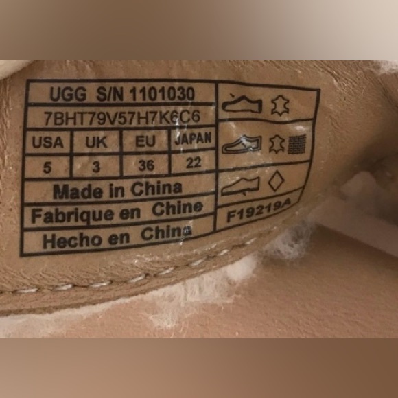 NW UGG Alicia Sheepskin Flip Flop Sandals - Picture 5 of 6